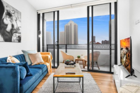 Ocean View 2-Bed with Pool, Sauna, Gym and BBQ